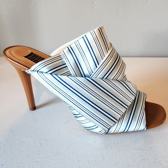 White House Black Market Shoes - WHBM Mules "EUC"